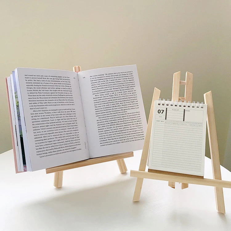 Wooden Easel Stand